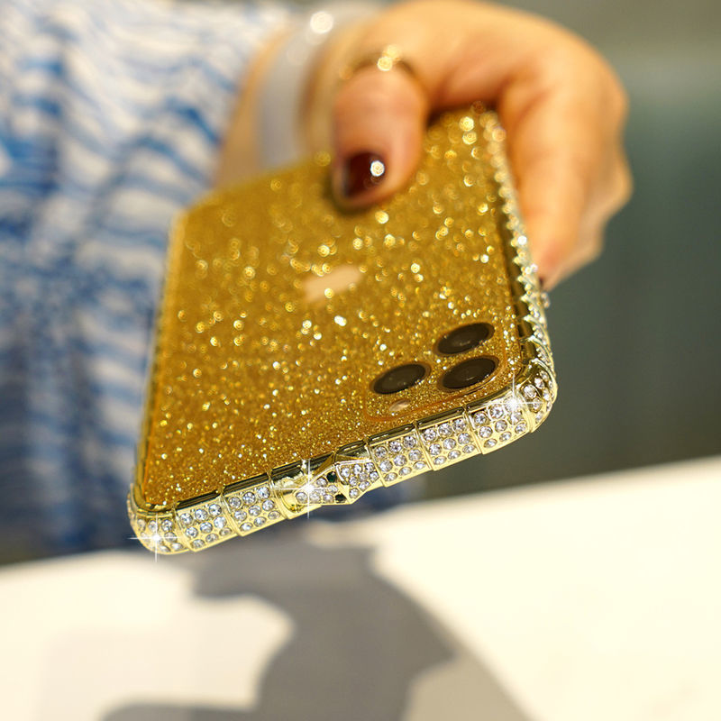 Women's Mobile Phone Case With Diamonds