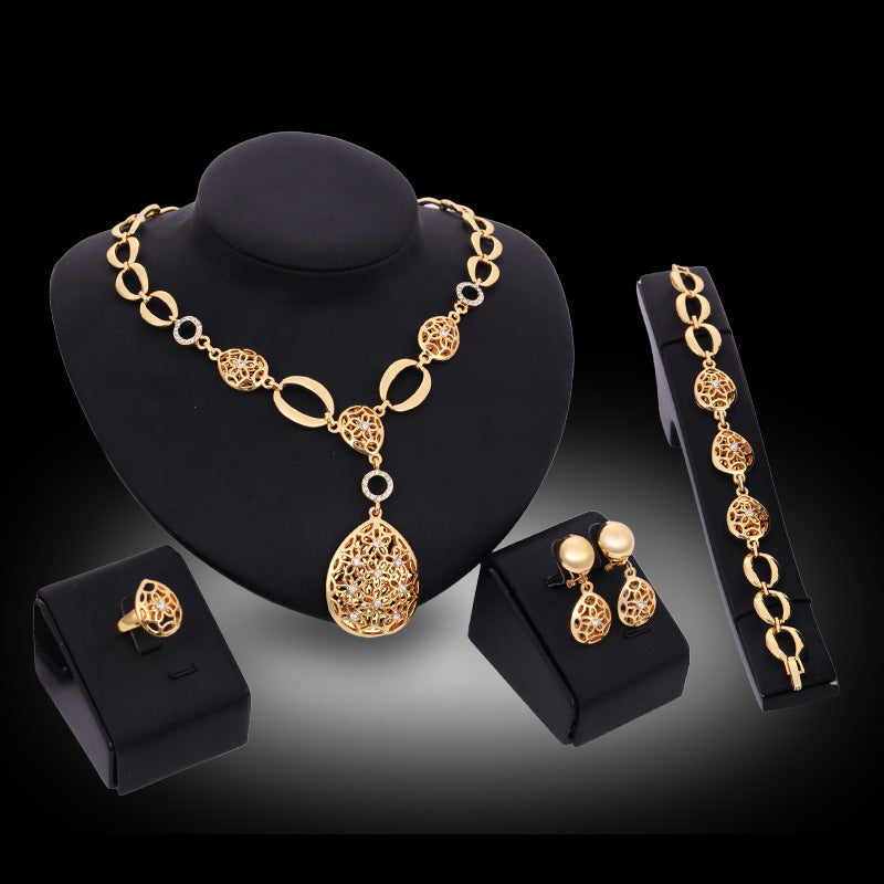 Fashion Necklace Set